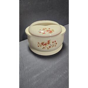 Vintage Universal Cambridge Covered Casserole Dish Berry Floral USA Oven Proof